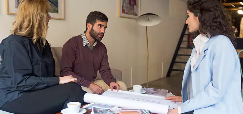 How We Determine Your Trusted Cash Home Buyers Offer in Mineola, New York?